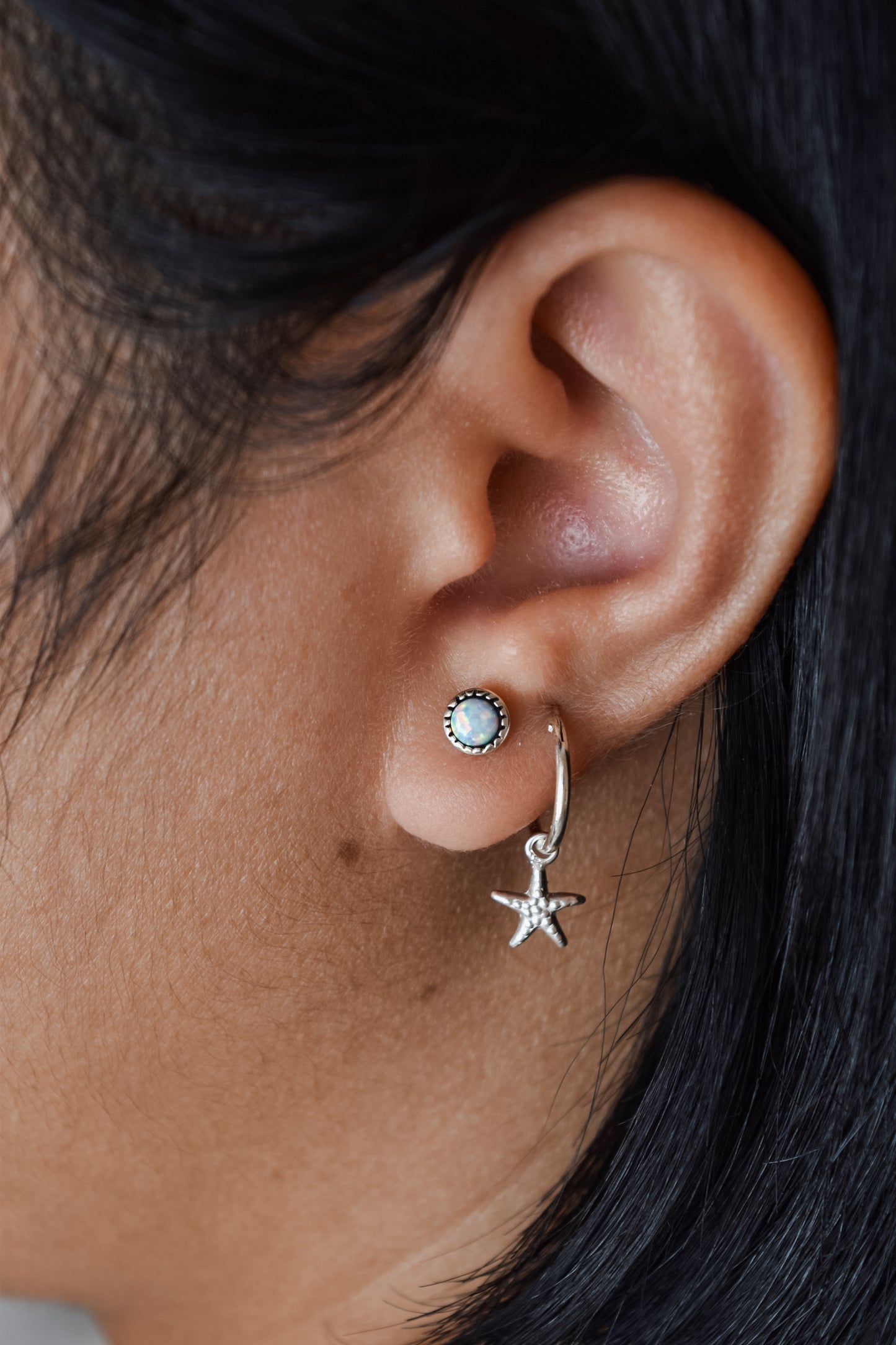 Flying to the moon Fire & Snow studs