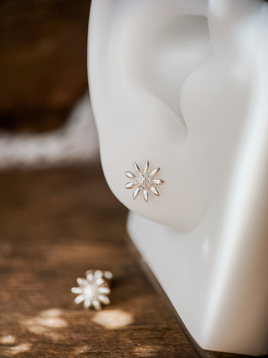 Sunflower studs