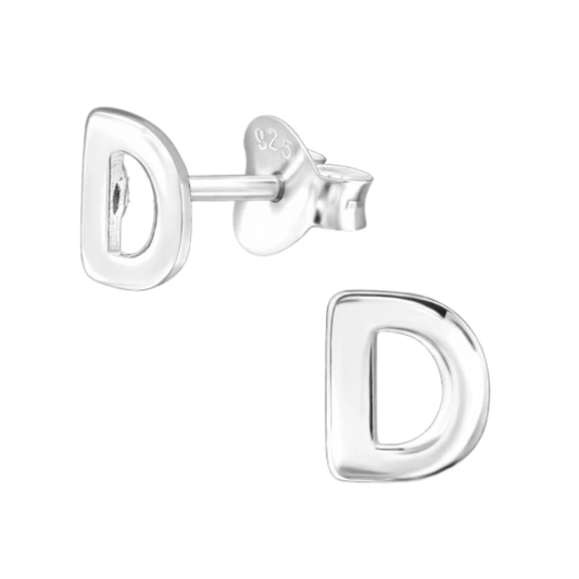 D initial studs